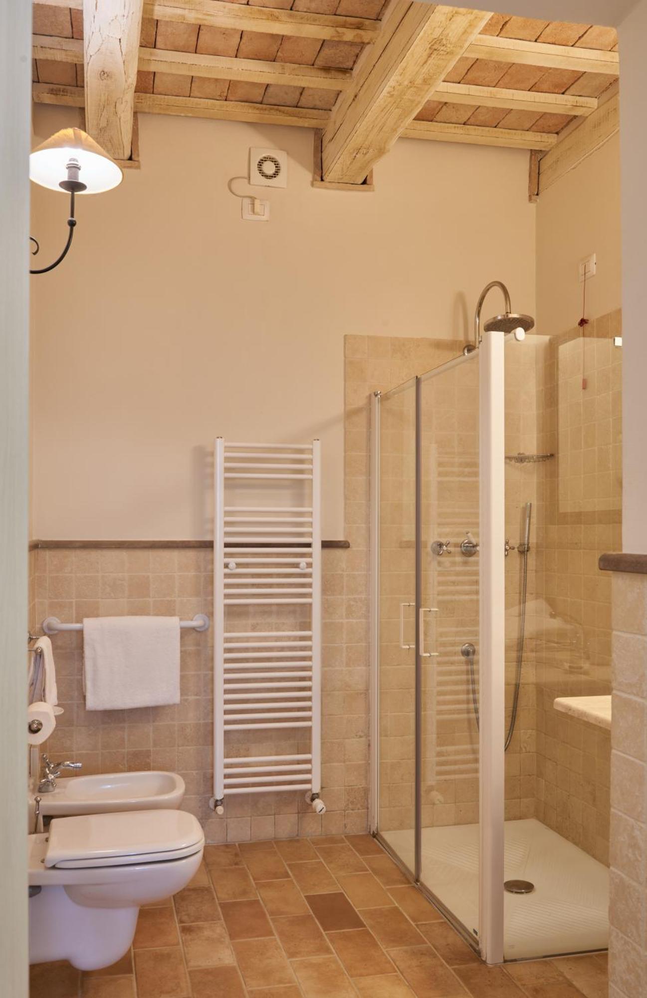 Landhuis Pamperduto Country Porto Potenza Picena