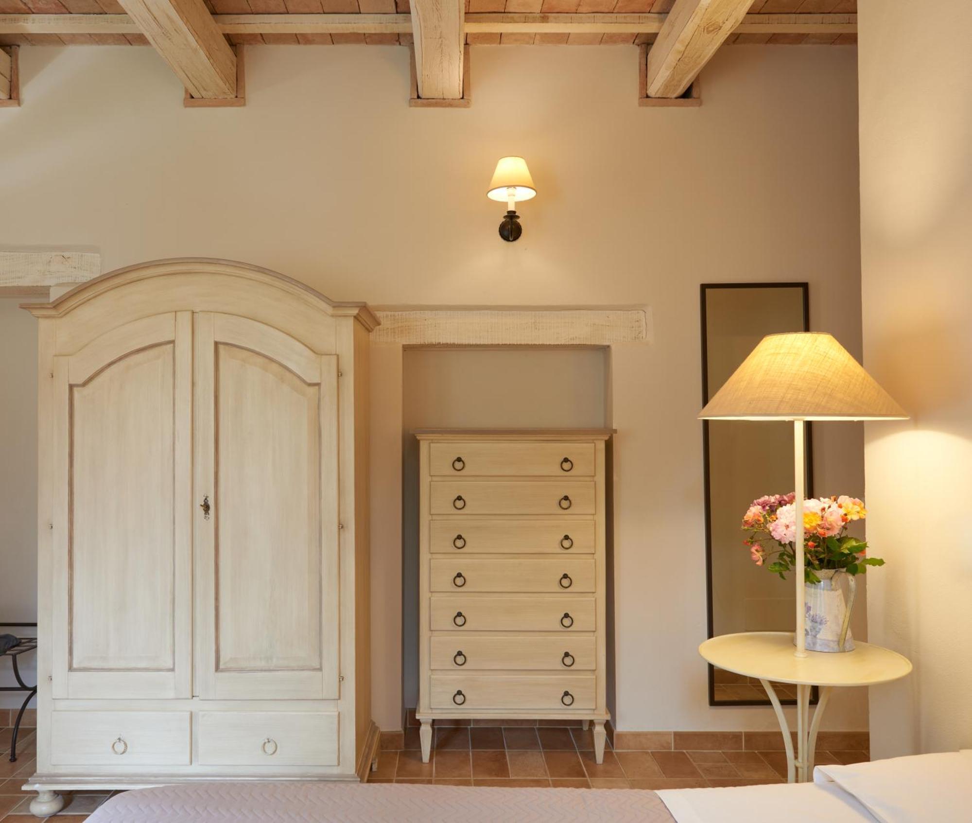 Pamperduto Country Country house
